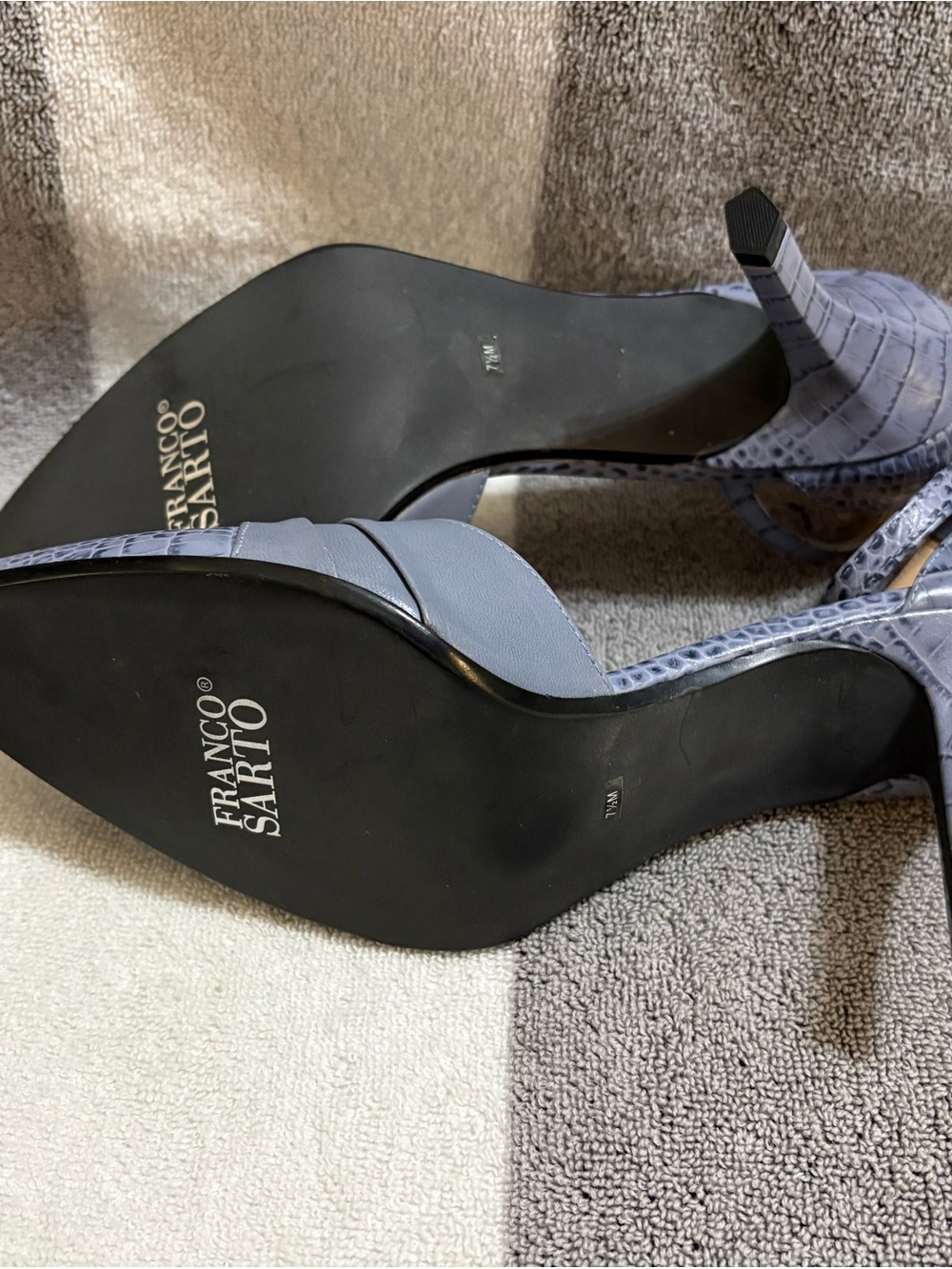 Franco Sarto Gray/Blue Floral Pointed-Toe Ankle Strap Pumps - Picture 5 of 6